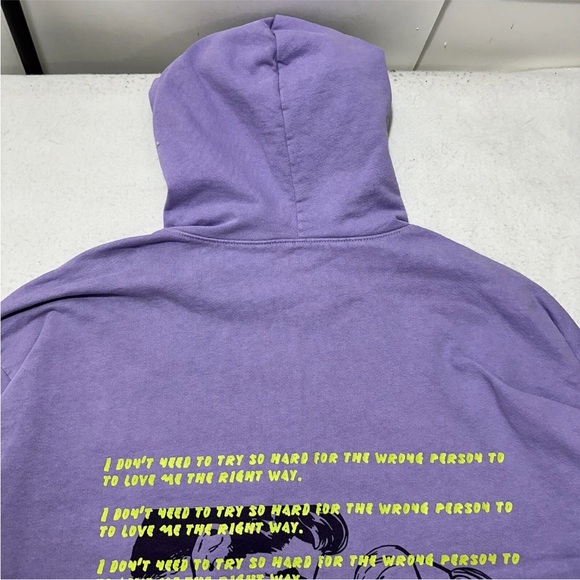 Purple Hoodie boys lie - Picture 5 of 7
